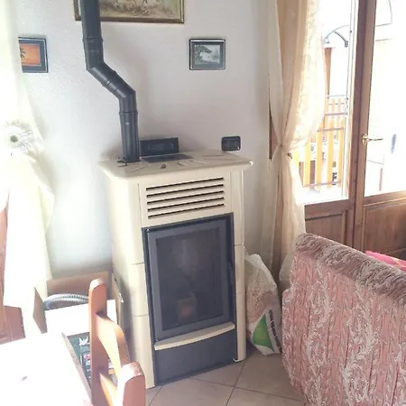 Chalet With One Bedroom In With Wonderful Mountain View Shared Pool Enclosed Garden 60 Km From The Slopes * Garzeno
